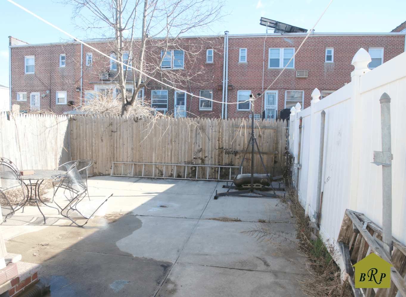 Immaculate 2 family 1st floor apartment huge 3 bedroom with Large formal dining room amp ; extended living room amp ; lots of closets, custom built with extension, gas working ...