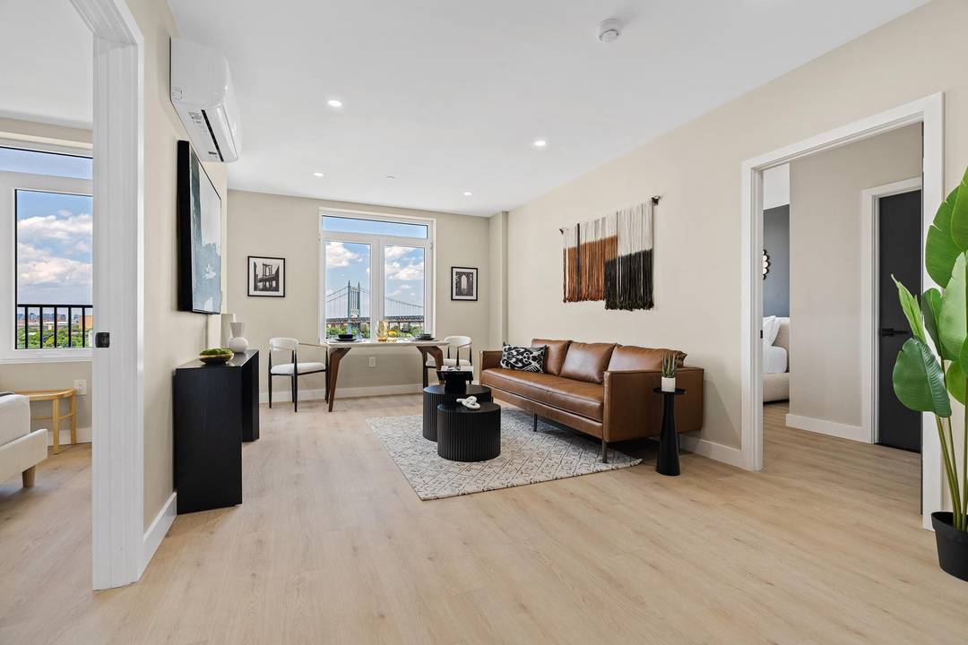 Building Features amp ; Amenities, Residents will enjoy 24 hour doorman for security and peace of mindOn site parking available for leaseFully equipped fitness centerResidents lounge for relaxing or entertainingSecond ...