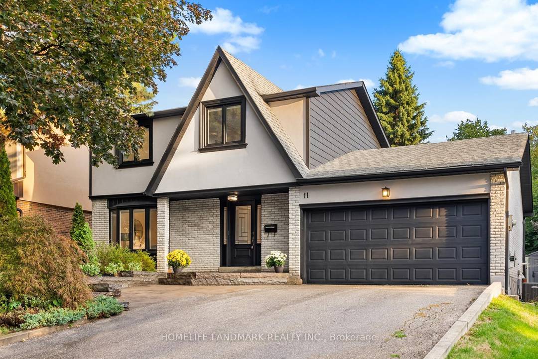 GORGEOUS RENOVATED amp ; MOVE IN READY 2 Storey Home in Prime Thornhill.