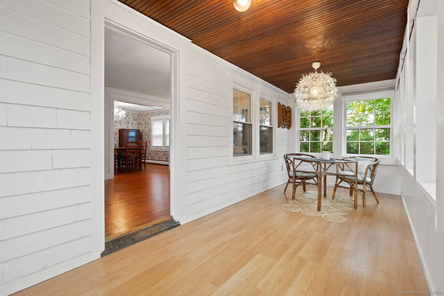 OLD GREENWICH LIVING AT A FRACTION OF THE COST !