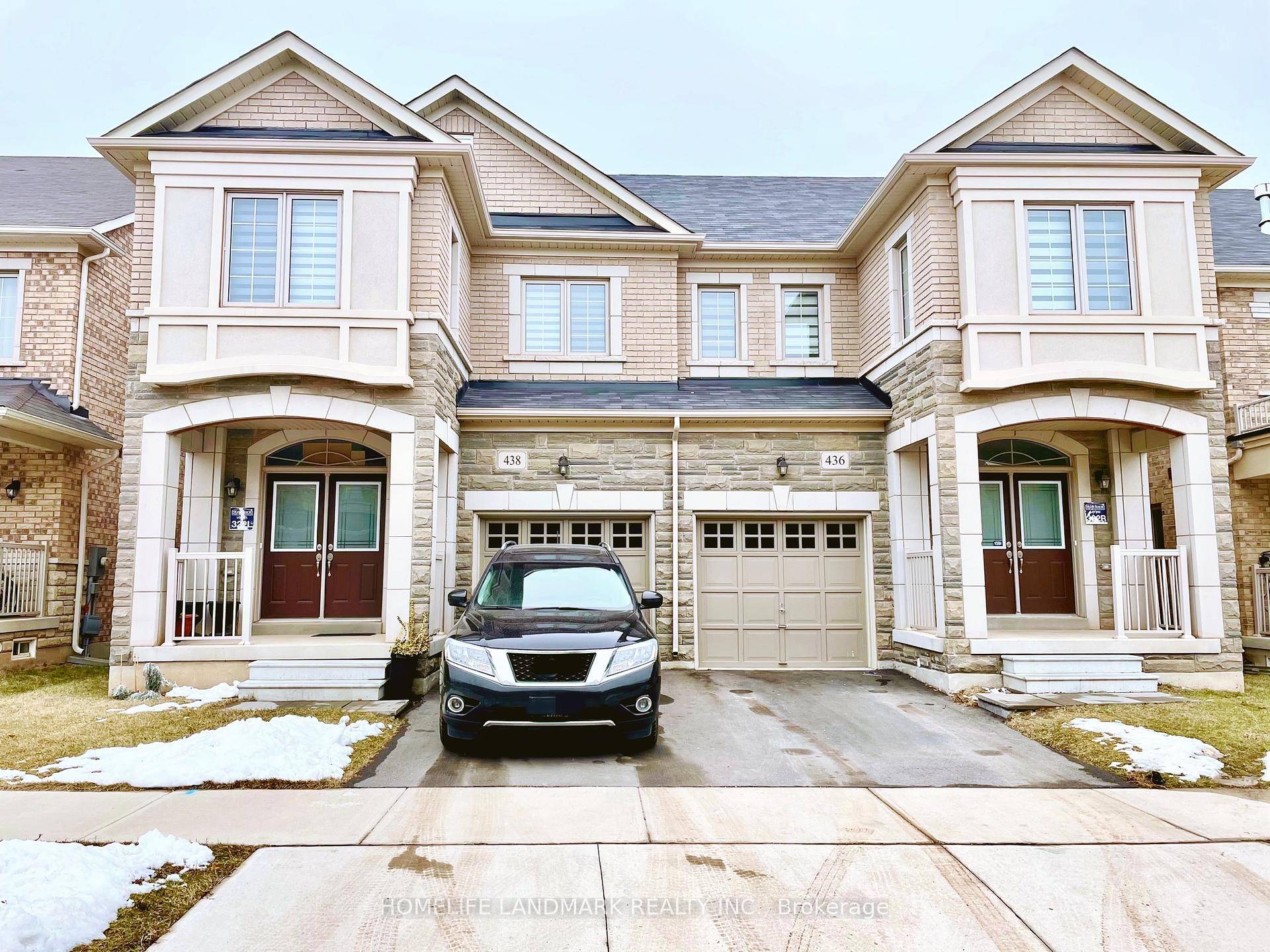 Luxurious Semi Detached In High Demand Oakville.