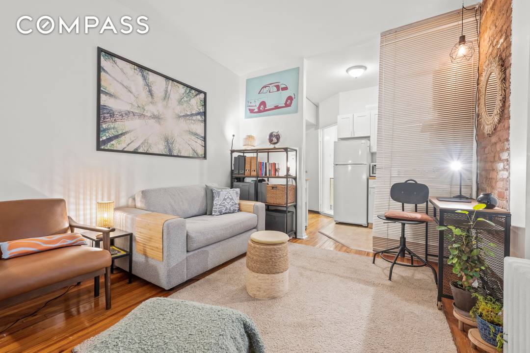 Welcome to an exquisite one bedroom retreat nestled in the heart of Greenwich Village on West 10th Street.