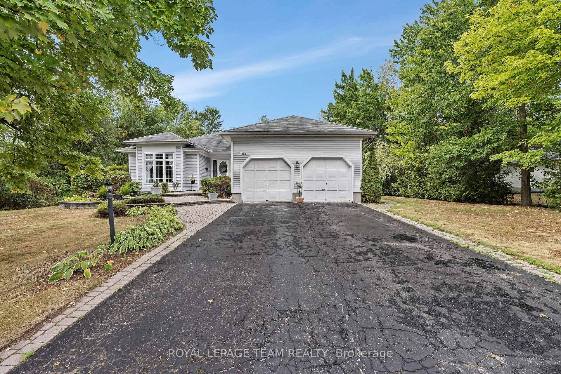 Looking for some elbow room, winding streetscapes amp ; a serene country vibe ?