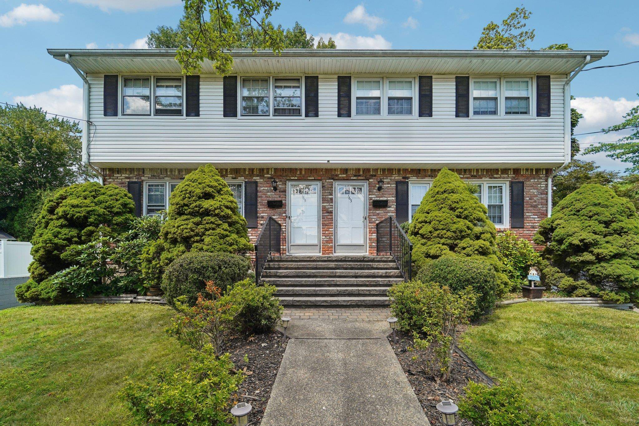 If you looking for a great investment property look no further !