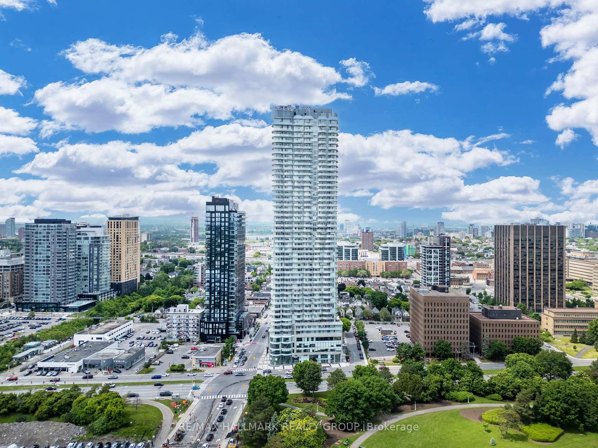 Welcome to the 40th floor of The Icon, Ottawa's most striking address.
