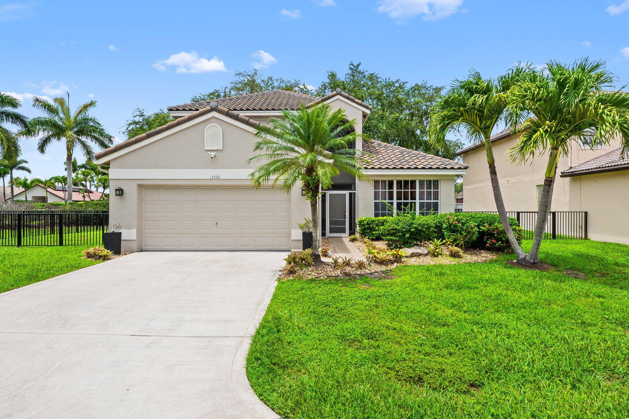 Beautifully updated 4bd 2.