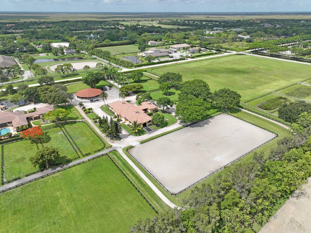Welcome to your dream 2027 winter equestrian estate located just minutes from the Wellington Equestrian Festival Showgrounds, offering unparalleled beauty and sophistication for the discerning equestrian enthusiast.