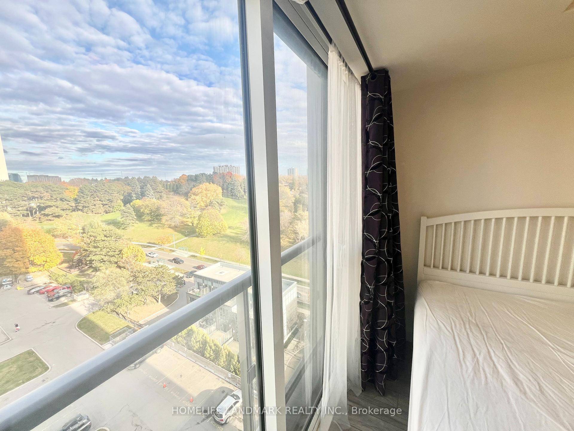 Student Newcomer Welcome Furniture Included Sofa, King size Bed, High End firm Mattress, Tables, Chairs.