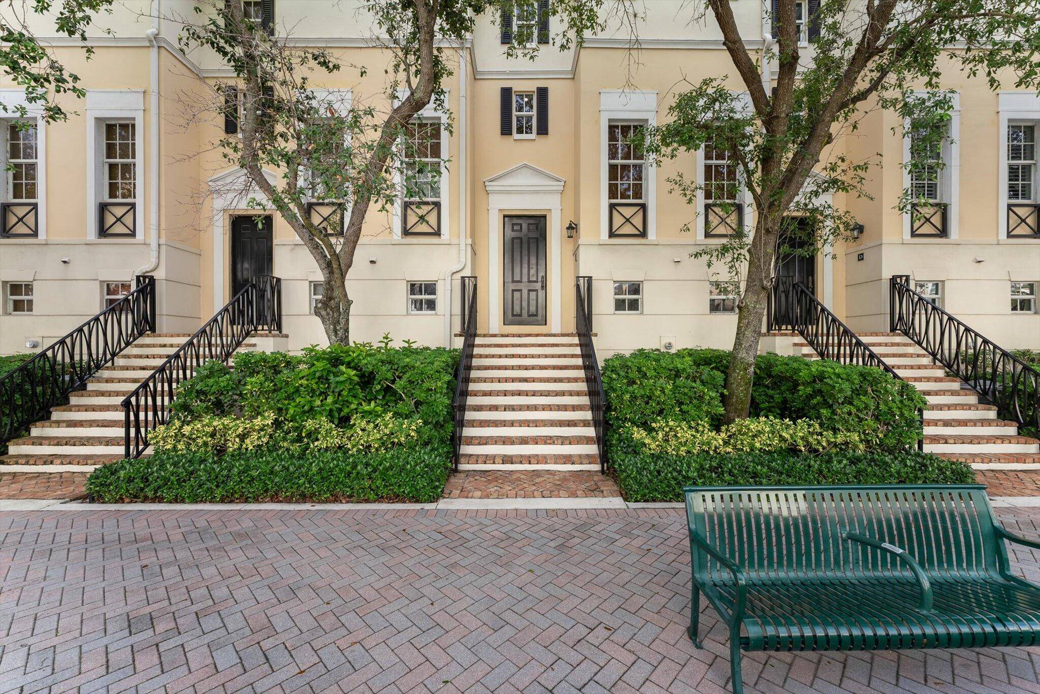 Spacious 2 bedroom, 2. 5 bathroom rental, just a short stroll to the main Ave.