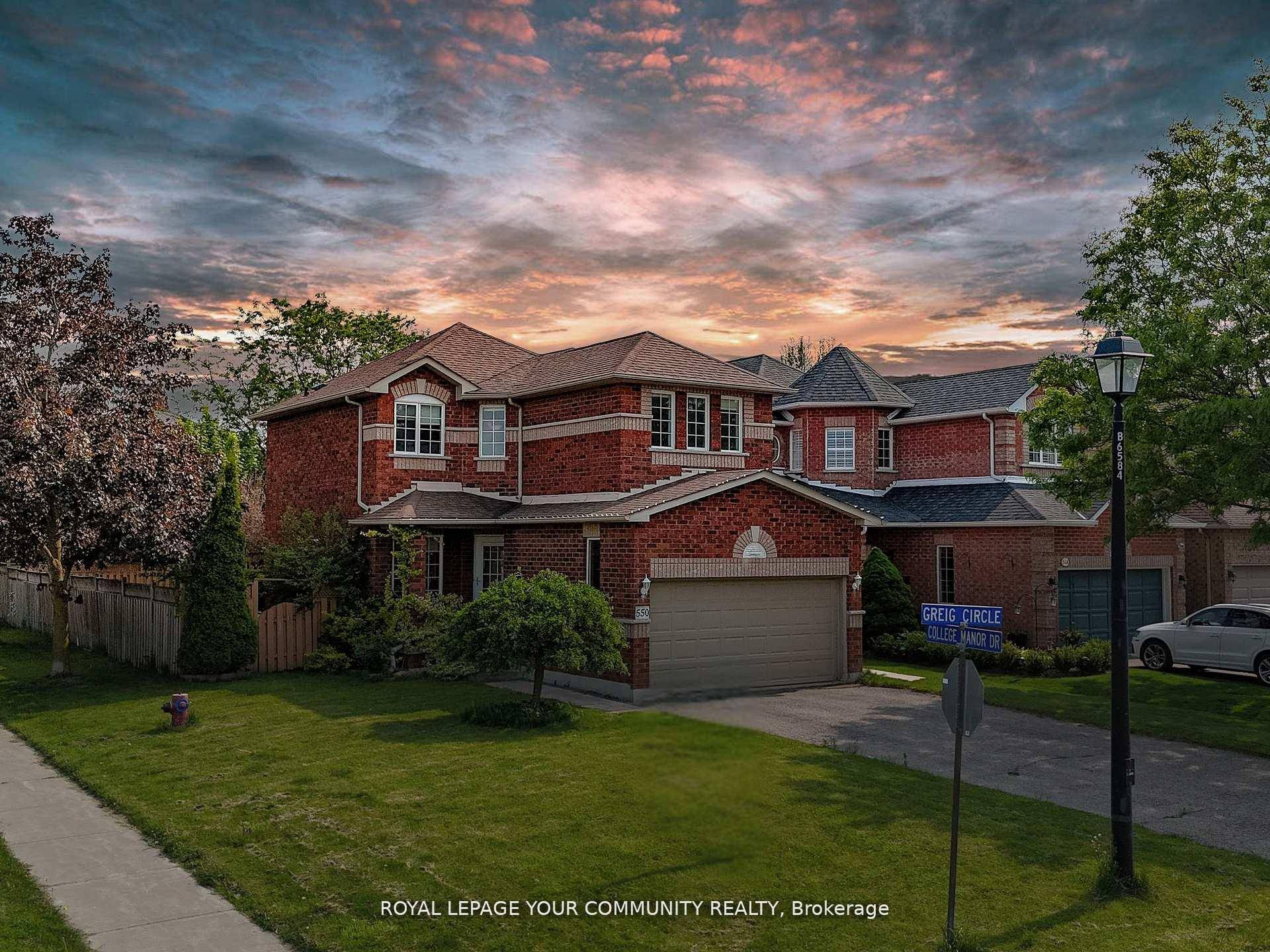 This Beautifully Bright Home Offers An Open concept Living Space Filled With Natural Light, Featuring Oversized Bedrooms And Tasteful Finishes Throughout.