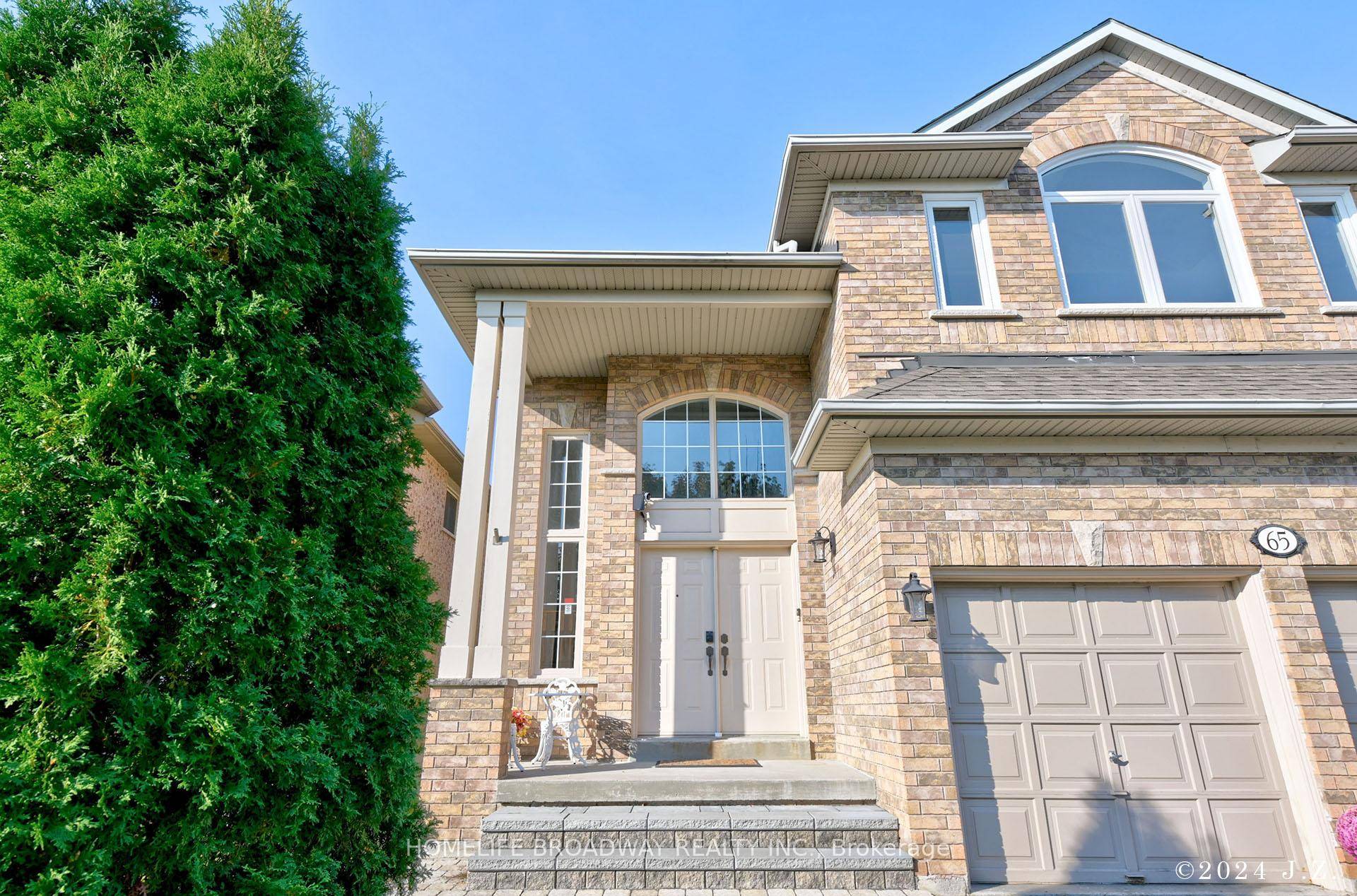 Bright and spacious 4 bedroom home in highly sought after Rouge Fairways Community.