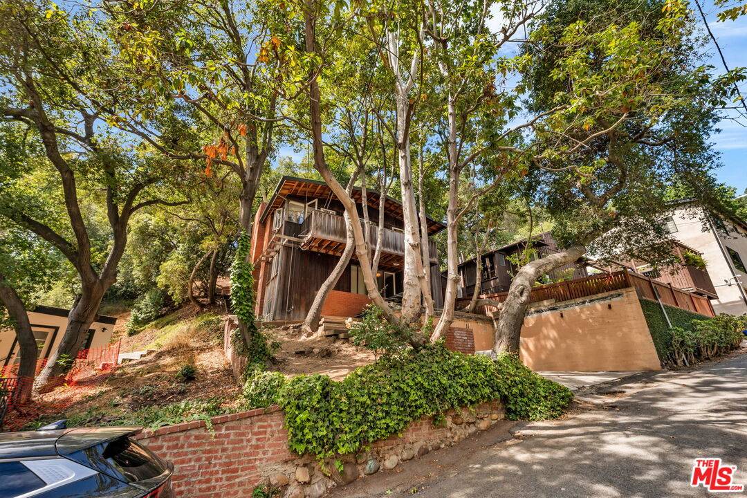 10438   Seabury Ln 2BR Bel Air La
