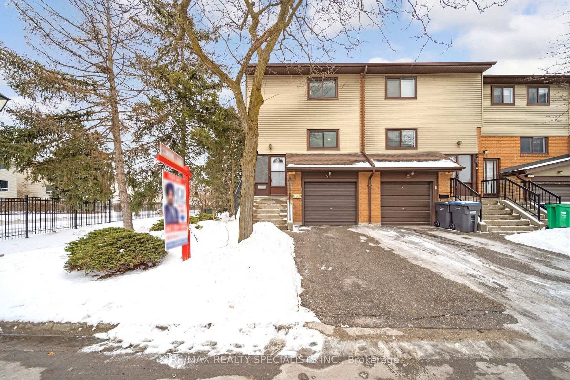 Charm meets convenience in this delightful single family abode !