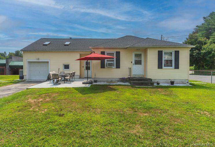 Imagine finding your ideal suburban haven !