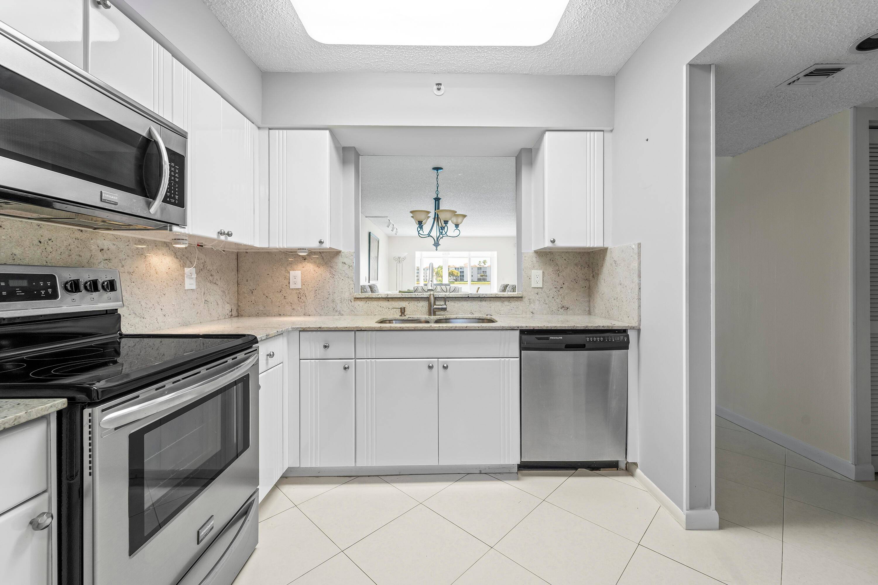 You can move right in to this light, bright, well maintained 2 2 with den.