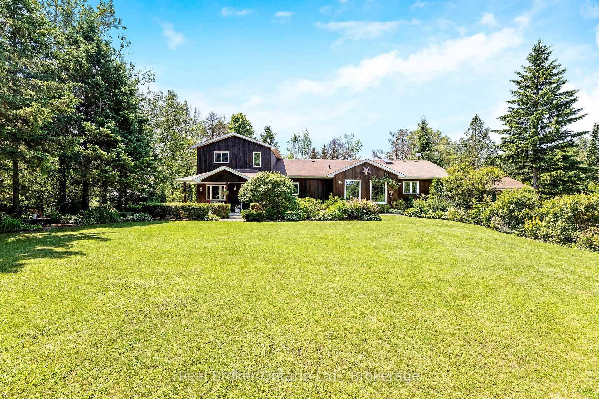 A 2 Acre Private Paradise in Erin !