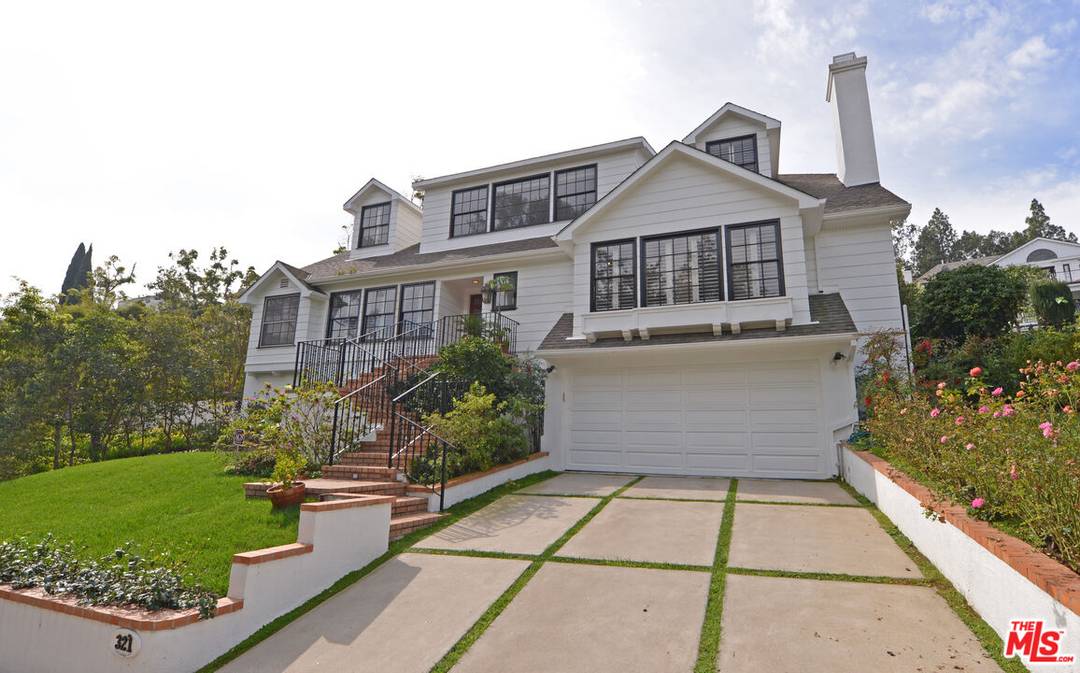 321   Dalehurst Ave 4BR Westwood La