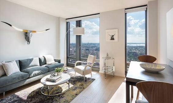 New to market ! ! Large Alcove studio on the 22nd floor with beautiful views of Fort Greene with floor to ceiling windows FREE 3350 SECURITY DEPOSIT FROM THE CURRENT ...