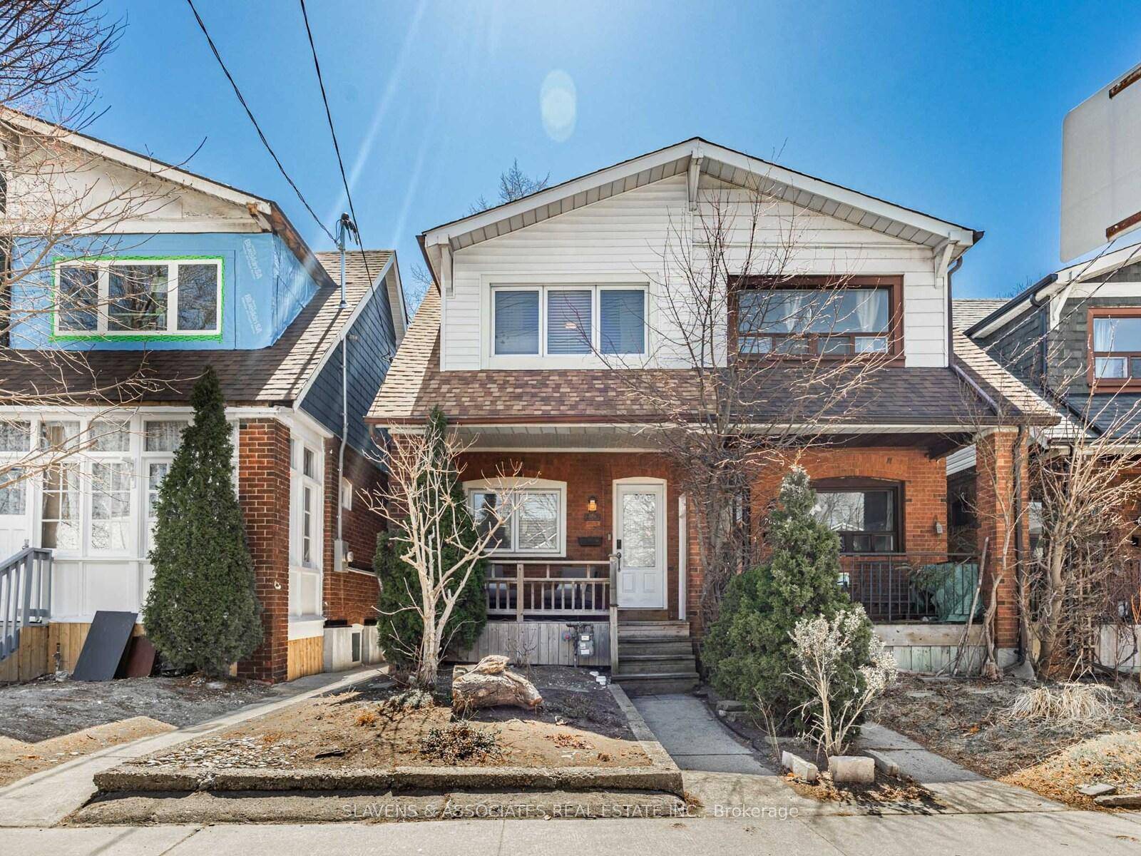 Located in the vibrant heart of the Upper Beach, this updated quintessential 3 bedroom, 2 bathroom semi detached home checks all the boxes.