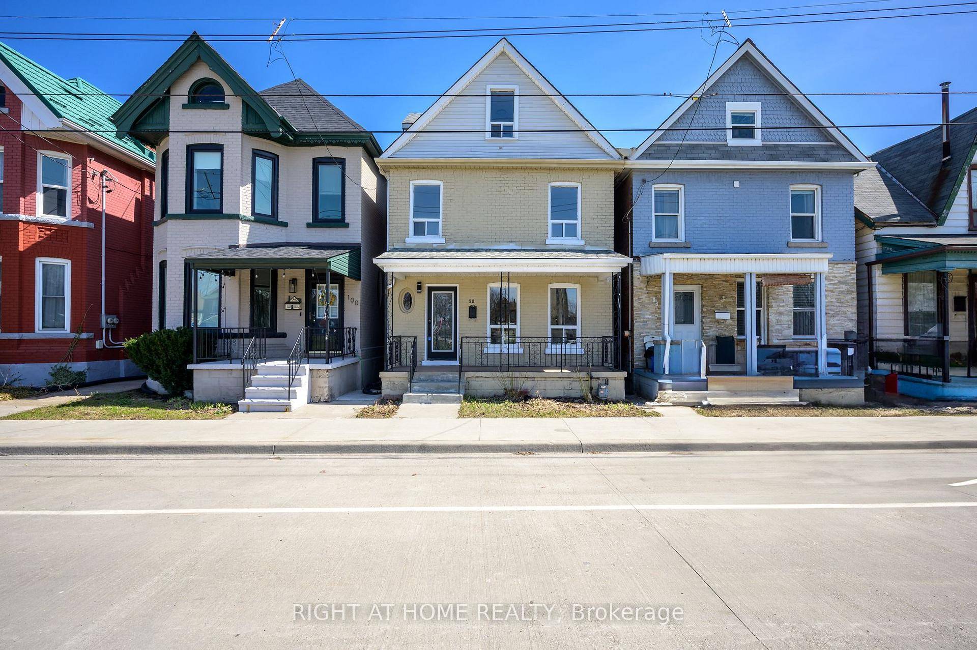 Priced to Sell FULLY RE MODELLED RENOVATED Exceptional property offering incredible value.