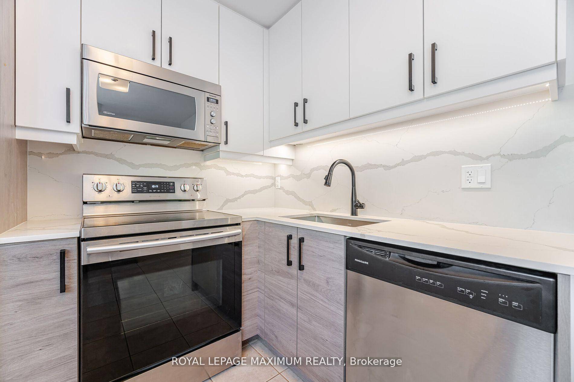 Step Into This Beautifully Updated 3 1 Bedroom Condo Townhome Nestled In the Desirable And family friendly Henry Farm Community, where tranquillity meets Unbeatable Convenience.