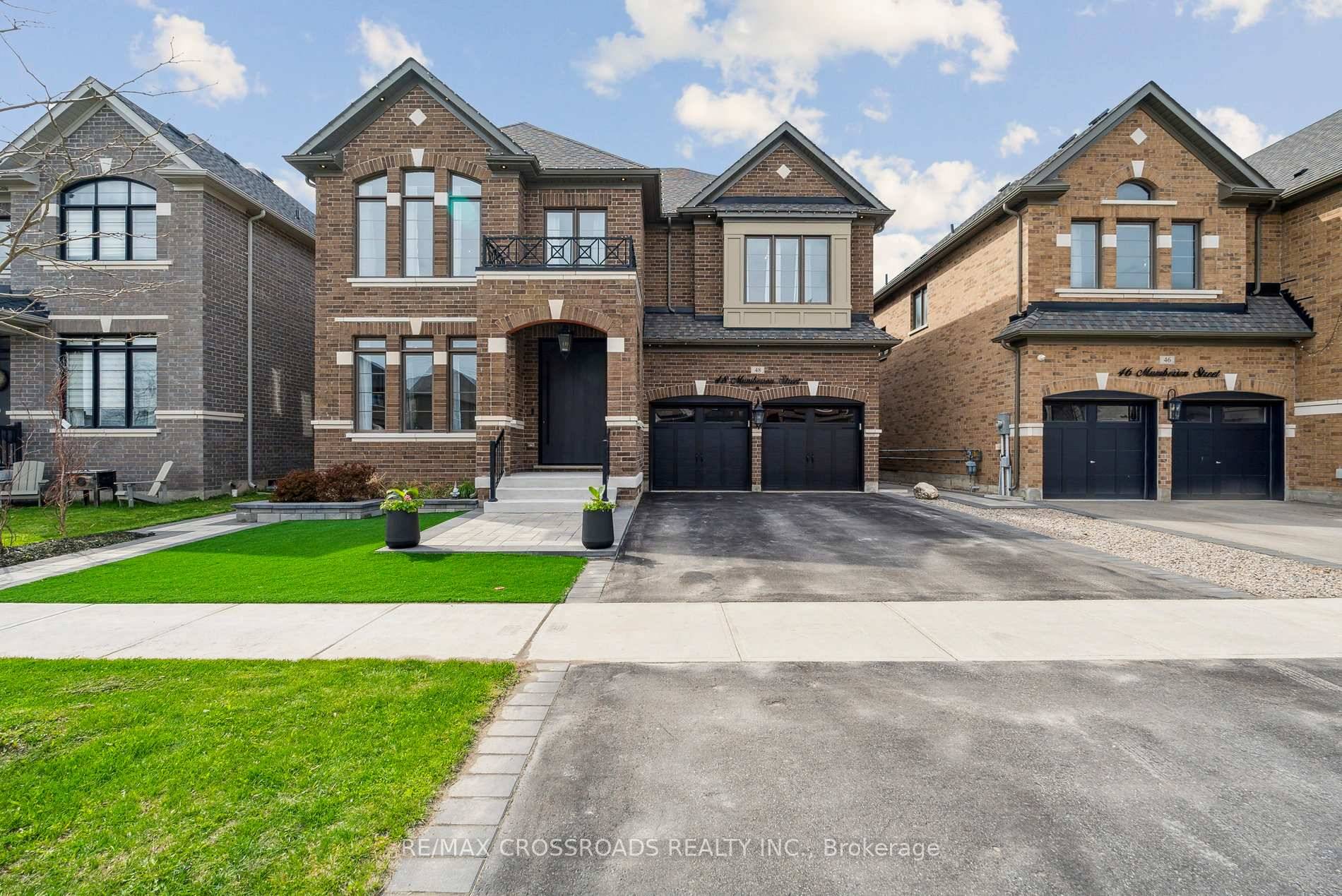 Absolutely stunning luxury home on premium lot in the heart of Cookstown !