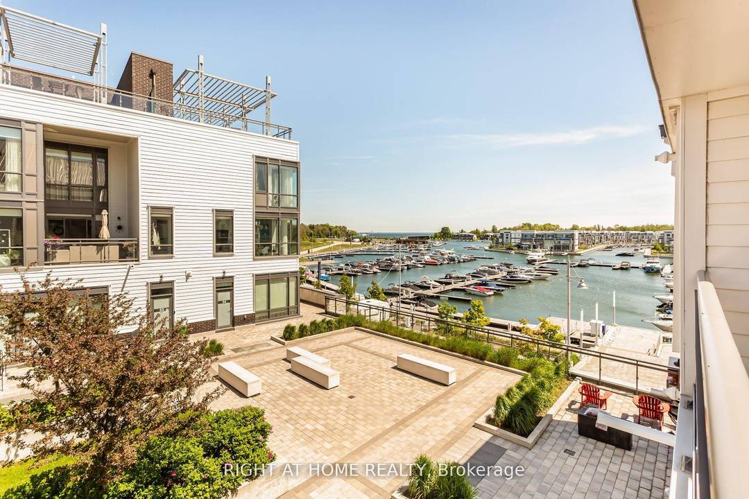 Boardwalk 2 Story Townhome with a Stunning View amp ; Expansive 260 Sq Ft Terrace !