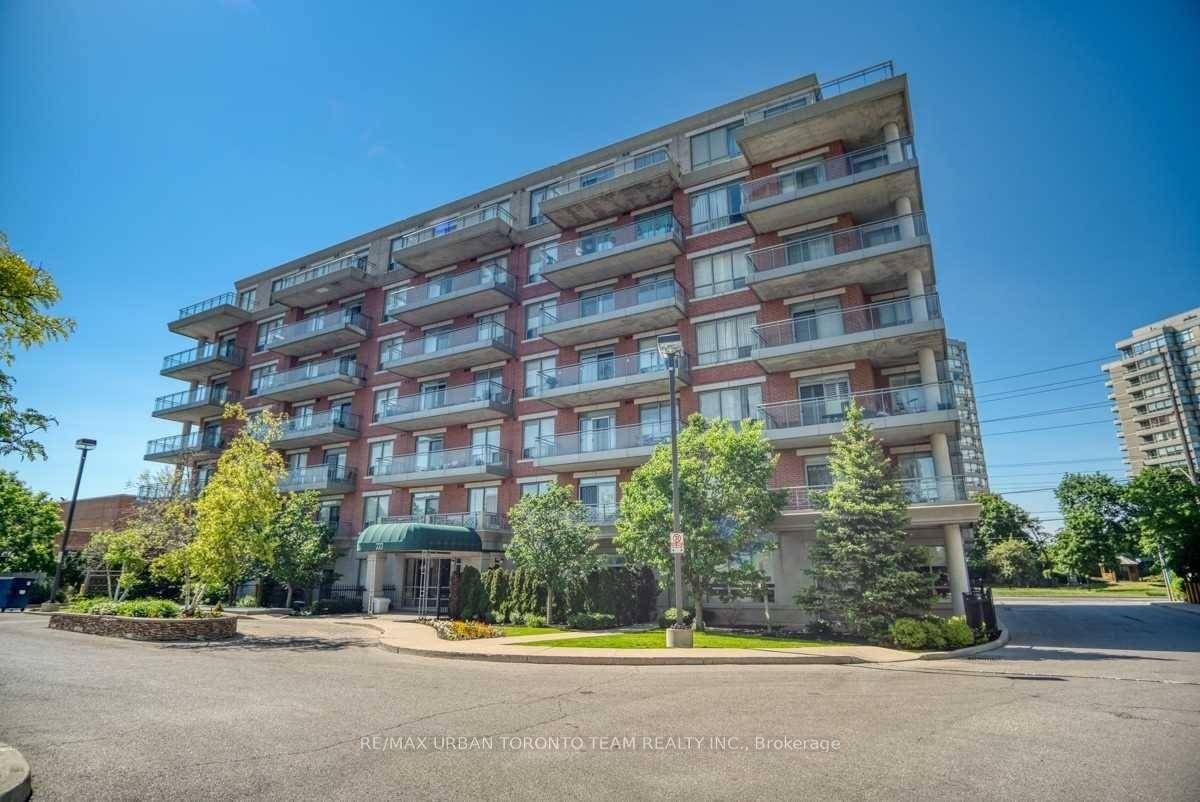 Bright amp ; Spacious 2 Bdrm, 1 Bath, 1 Parking Unit In An Amazing Building.