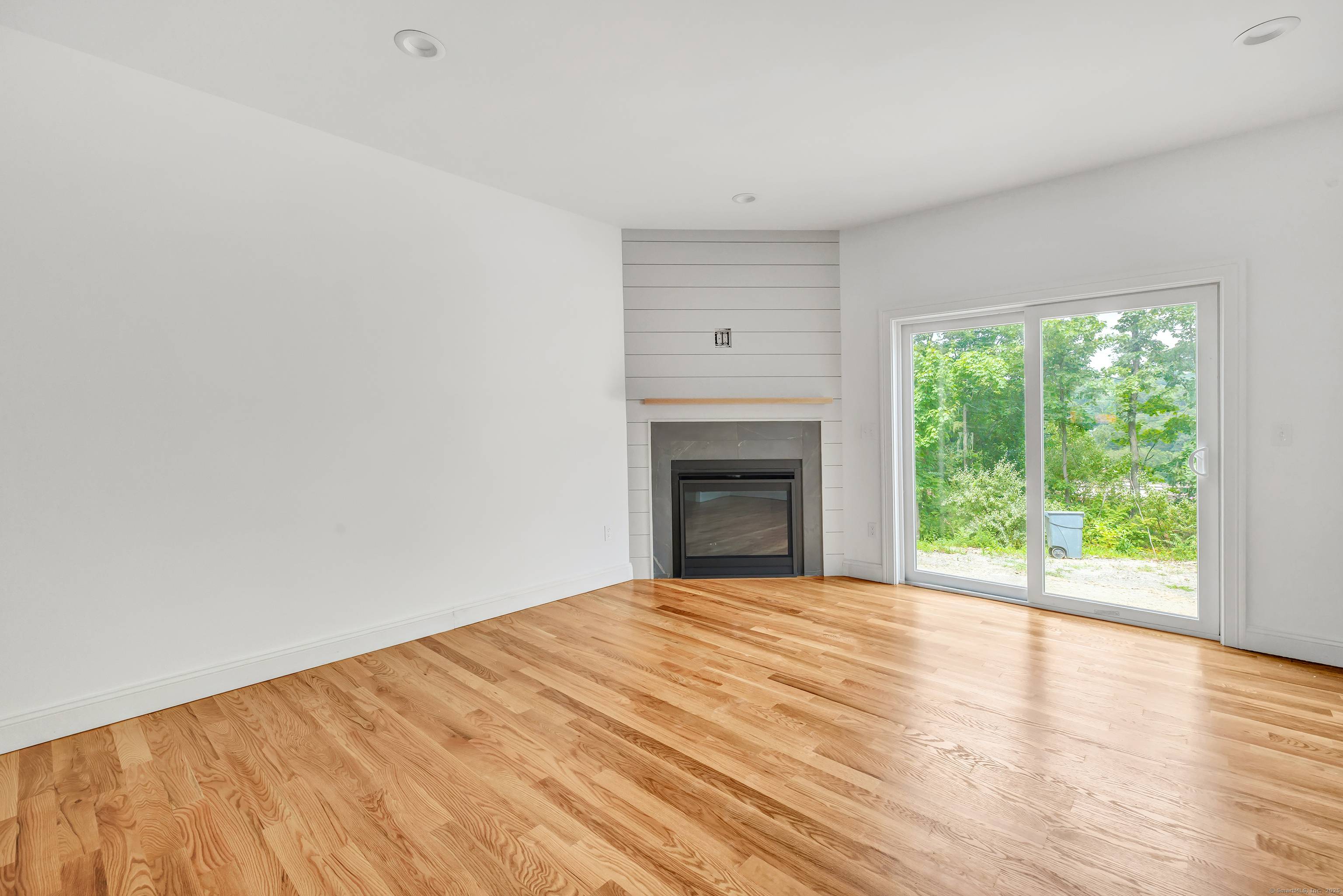 NEW CONSTRUCTION. Welcome to 6 Windward Way in Shelton's highly desirable Daybreak Ridge Condominiums.