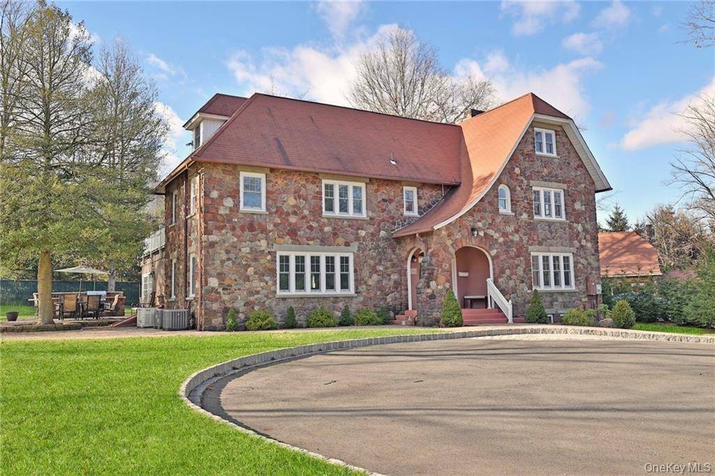 ENCHANTING LUXURY RENTAL !