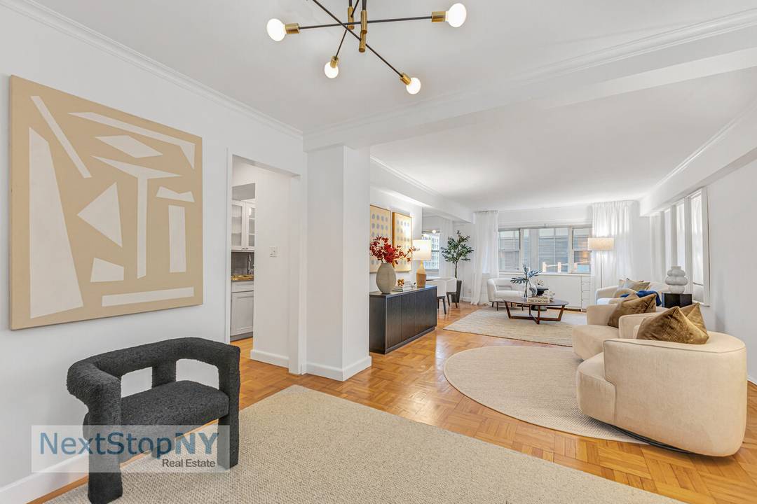 This beautifully renovated and spacious two bedroom, two bathroom home offers a highly flexible layout, featuring a windowed dining area that can easily be converted into a third bedroom or ...