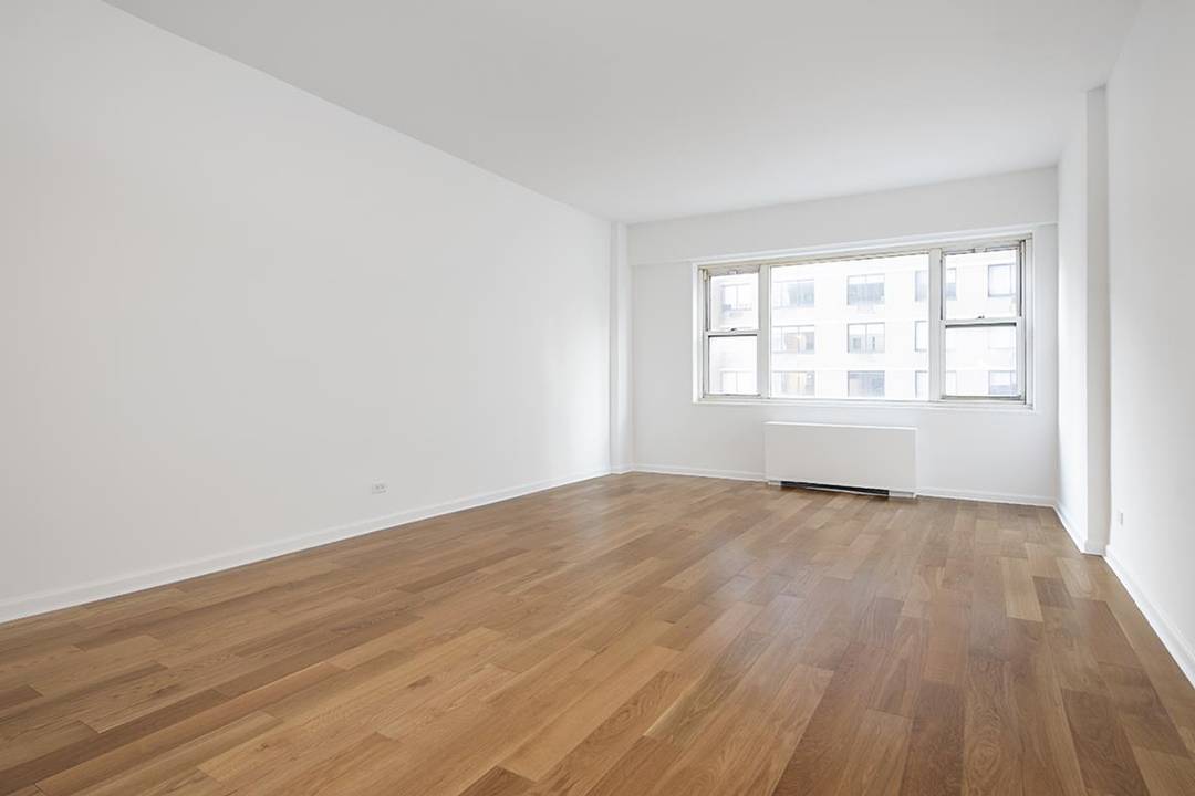 Newly renovated one bedroom sponsor apartment is now available for purchase.