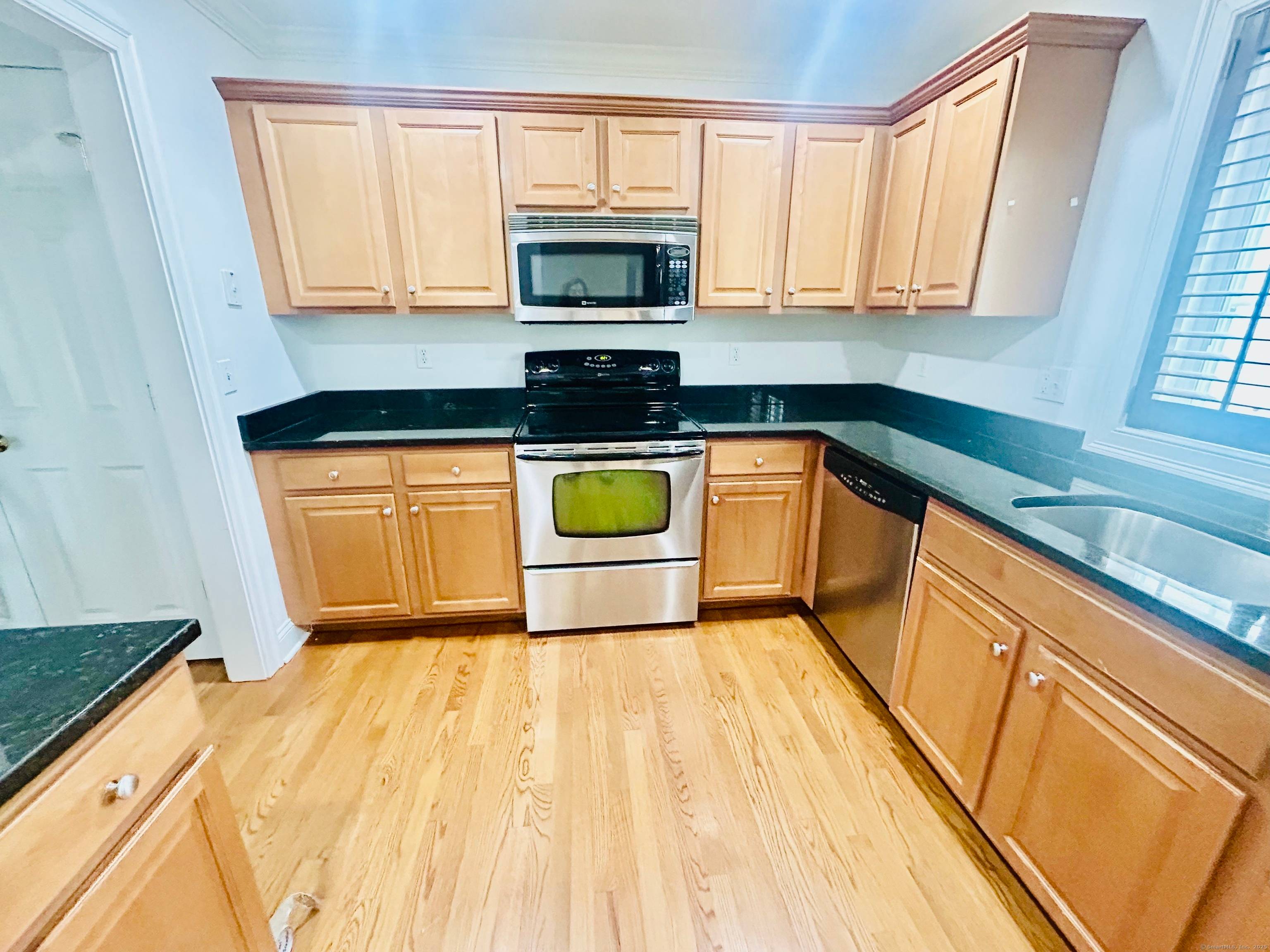 Fabulous renovated 3 bedroom, 3.
