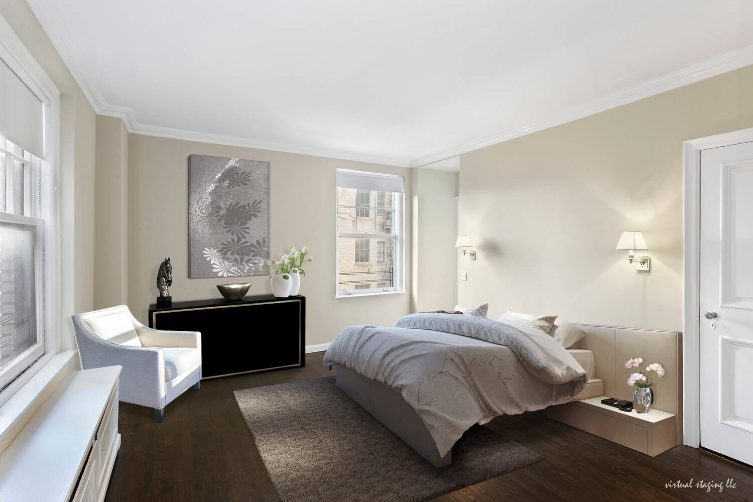 Apartment 12C at 50 East 72nd Street is extraordinary.