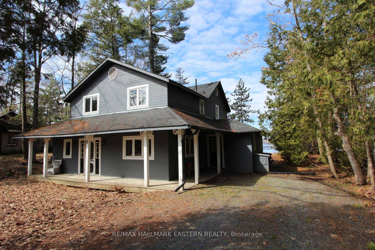 CROWE LAKE Welcome to this heritage lakehouse on the east shore of Crowe Lake full of warmth, character, and classic charm.