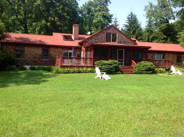 The Lodge on Twin Lakes, located in the picturesque Litchfield Hills of Connecticut, is the ideal summer rental for those seeking a nostalgic and charming lake experience.