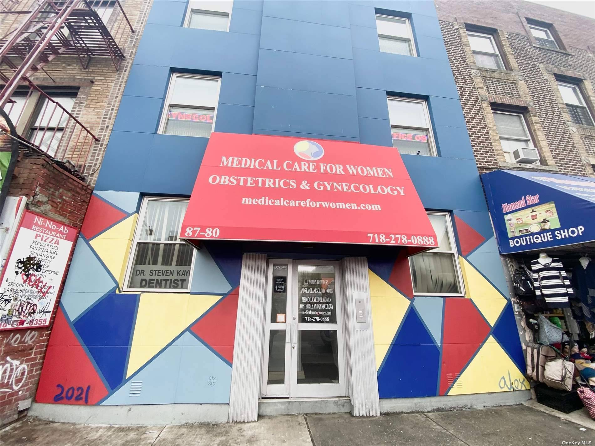 Office space medical for lease in prime Jamaica Parsons Boulevard location, right at F subway line in pristine condition, completely upgraded space located at the third floor.