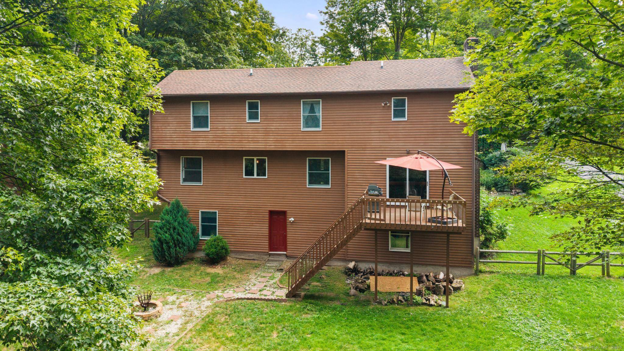 Beautiful Living Near Prestigious Torrington CC !