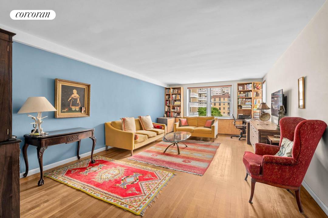 Apartment 438 is a beautiful western facing one bedroom.