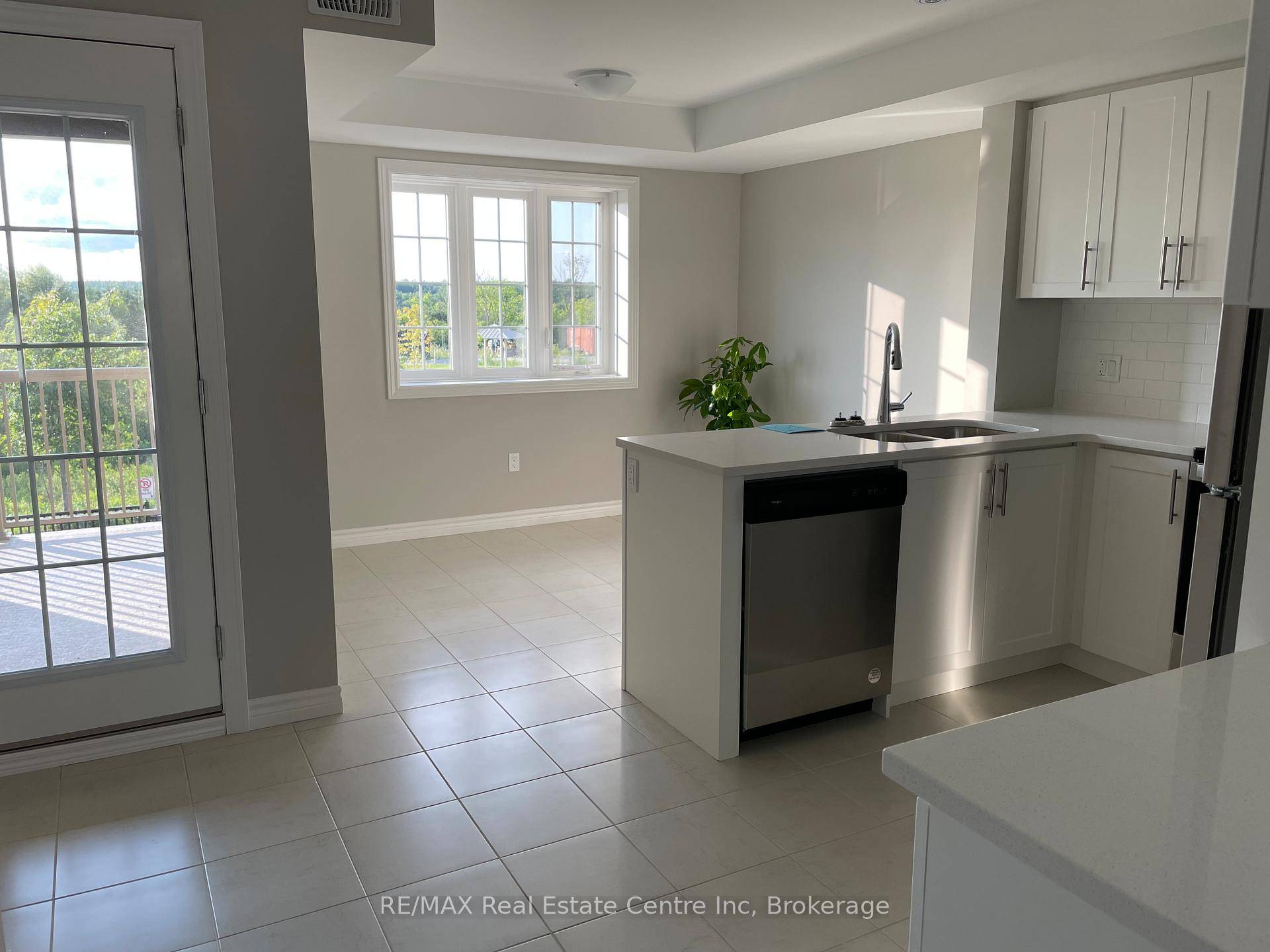 Available November 1st ! Bright and spacious East Guelph stacked townhome offering by the lake living with serene Guelph Lake Conservation views and convenient access.