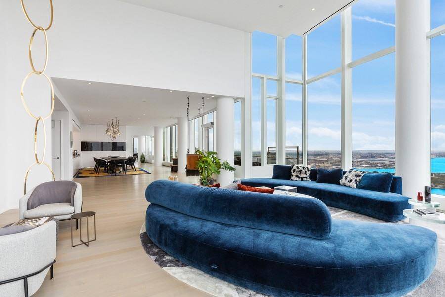 The Ultimate Downtown Penthouse !