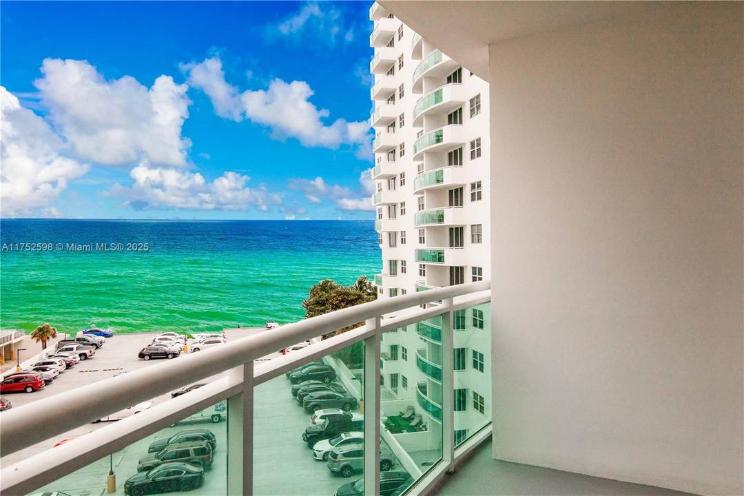 Stunning ocean views from this 2 bedroom, 1.