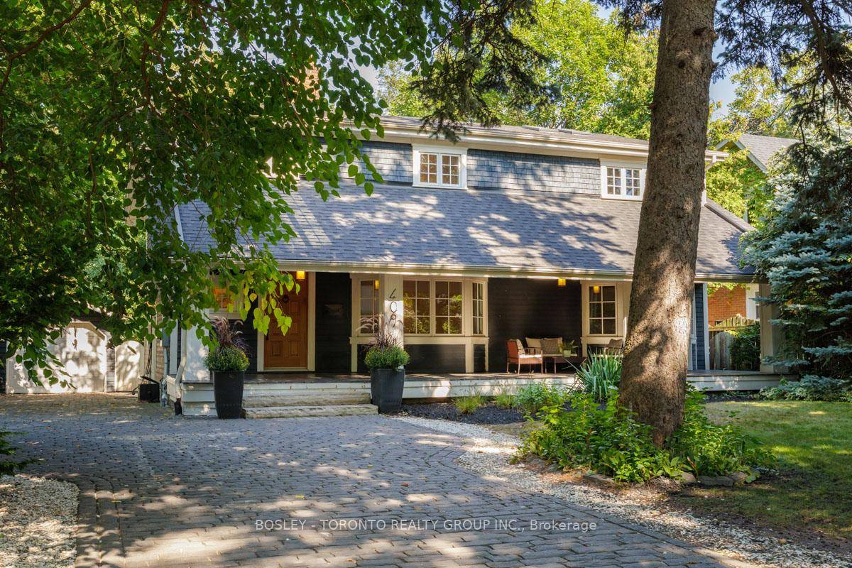 Welcome To Prestigious Old Oakville !