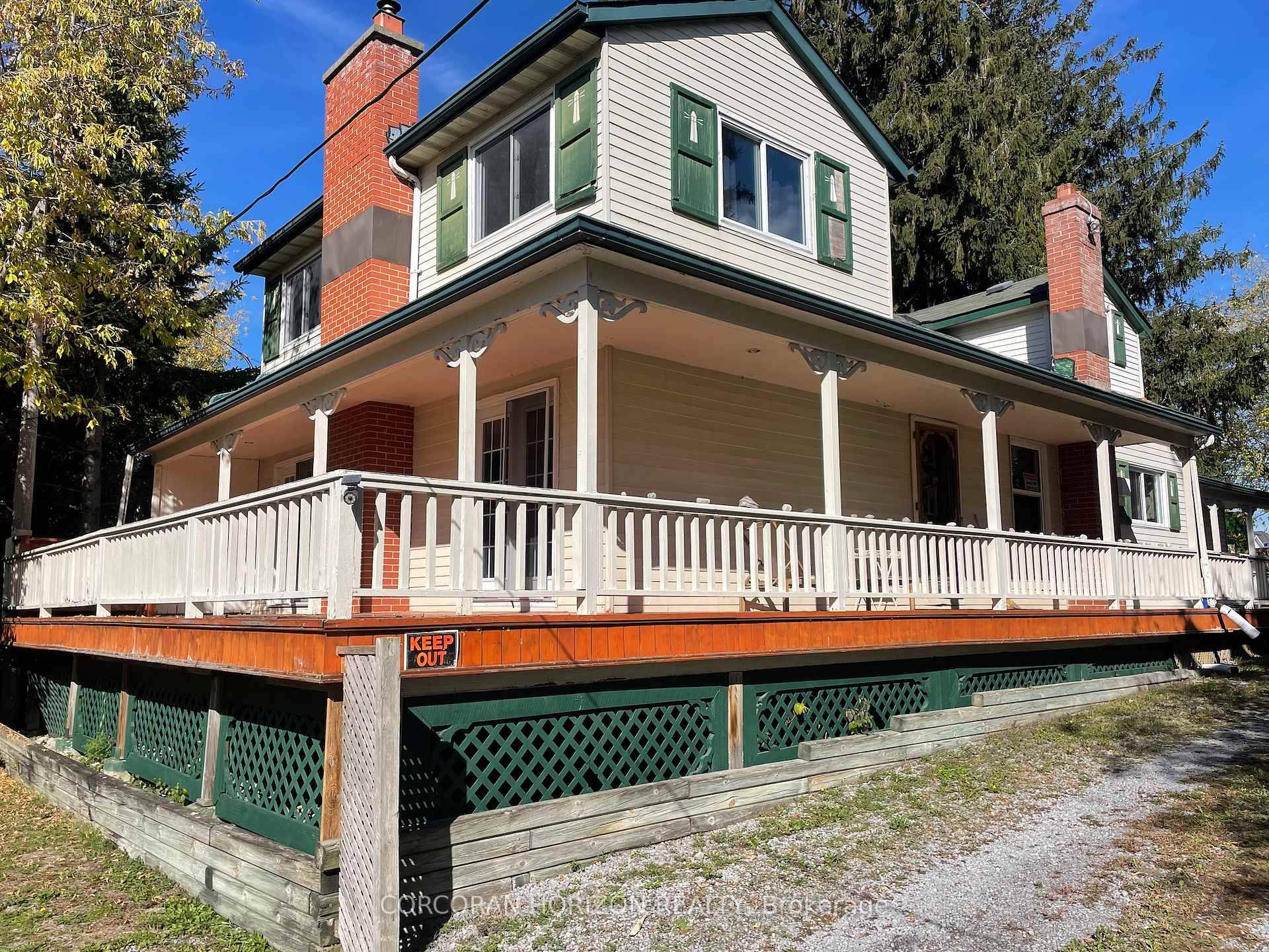 This Charming Two Storey Detached Home In Pickering's Bay Ridges Is Offered In Its Current Condition amp ; Full Of Character, Comfort, And Unique Personality.