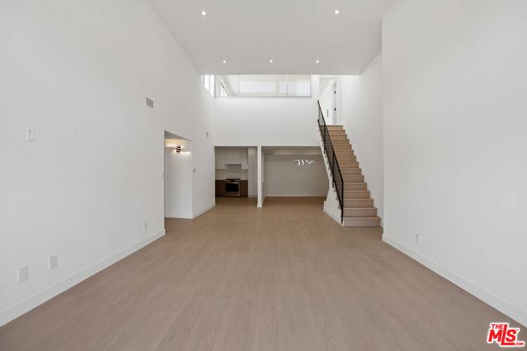 10630  Wilkins Ave 3BR Westwood La