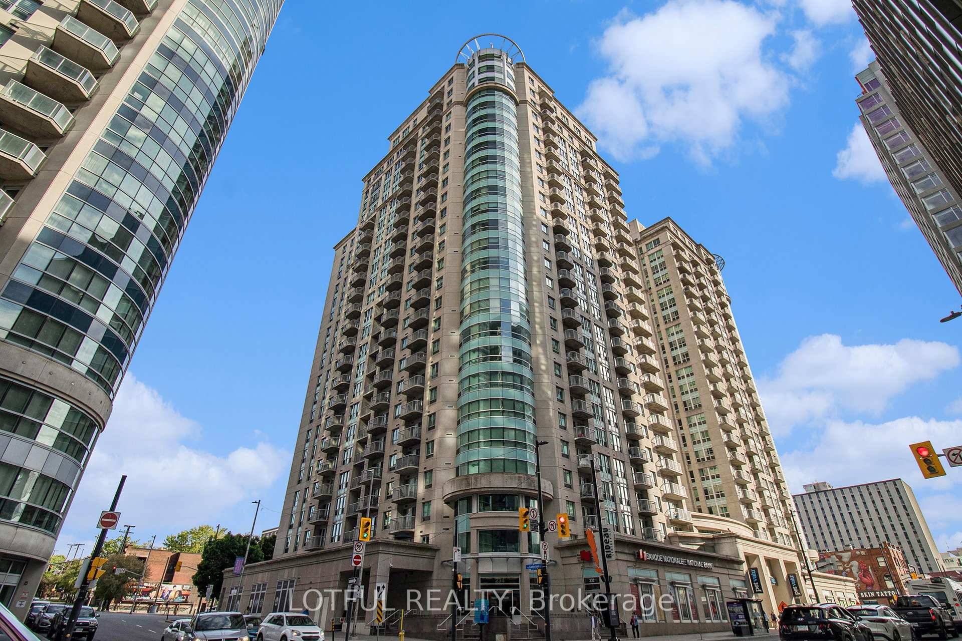 Step into this bright and beautifully appointed 1 bedroom den condo that perfectly blends style and functionality in the heart of downtown Ottawa.