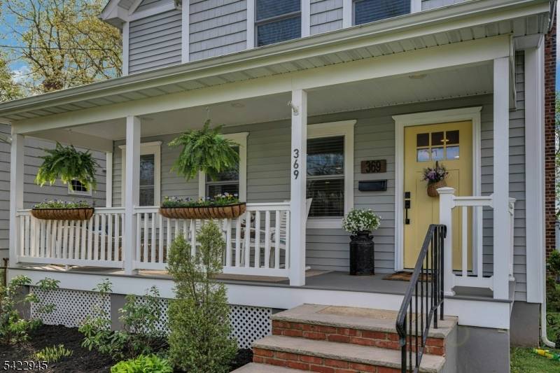 Welcome to this beautifully renovated 4 bedroom, 2.