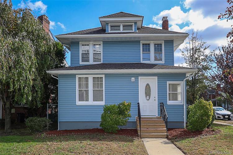Fully renovated Legal 2 family with 6 bedrooms and 3 full baths, new floor, new siding and split units for heating and cooling.