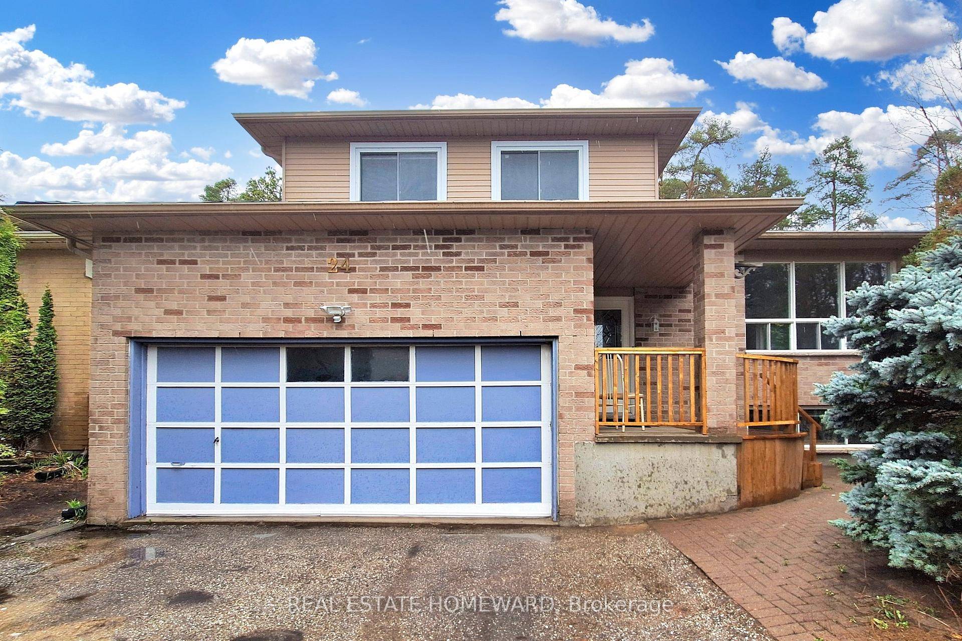Beautiful, Bright, Charming and Newly Updated Side Split 4 In Beautiful Holland Landing Community.