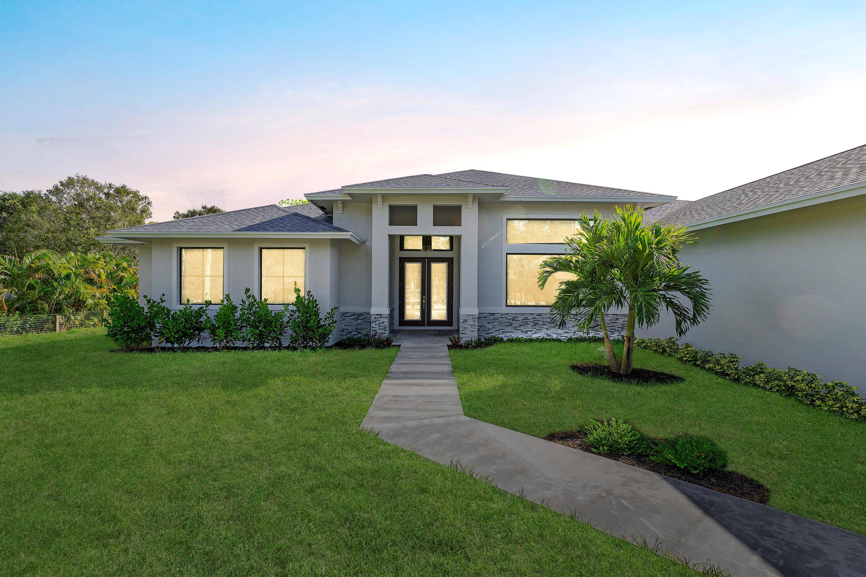Brand new 5 bedroom, 5 bathroom estate in Jupiter Farms.